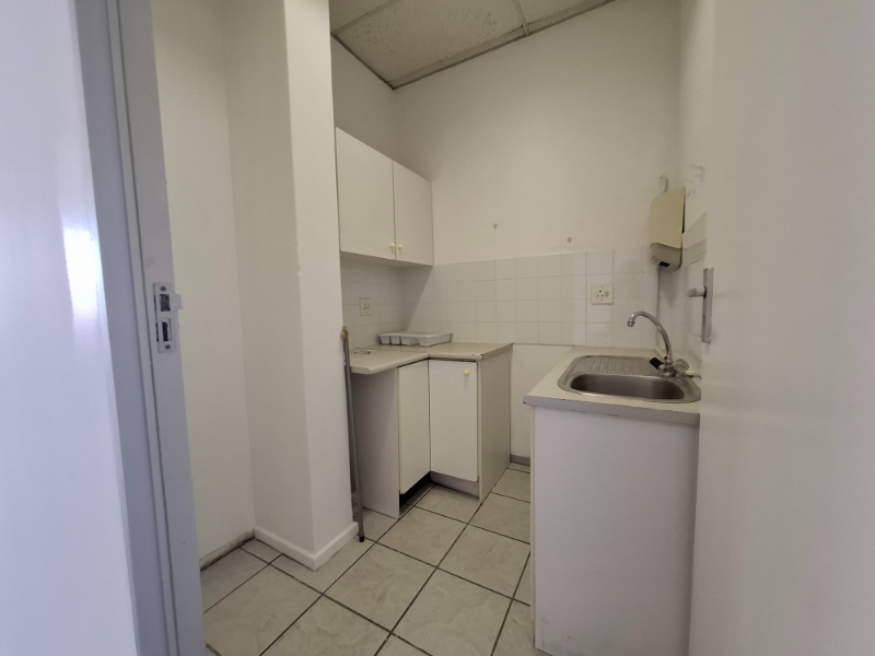 To Let commercial Property for Rent in Maitland Western Cape